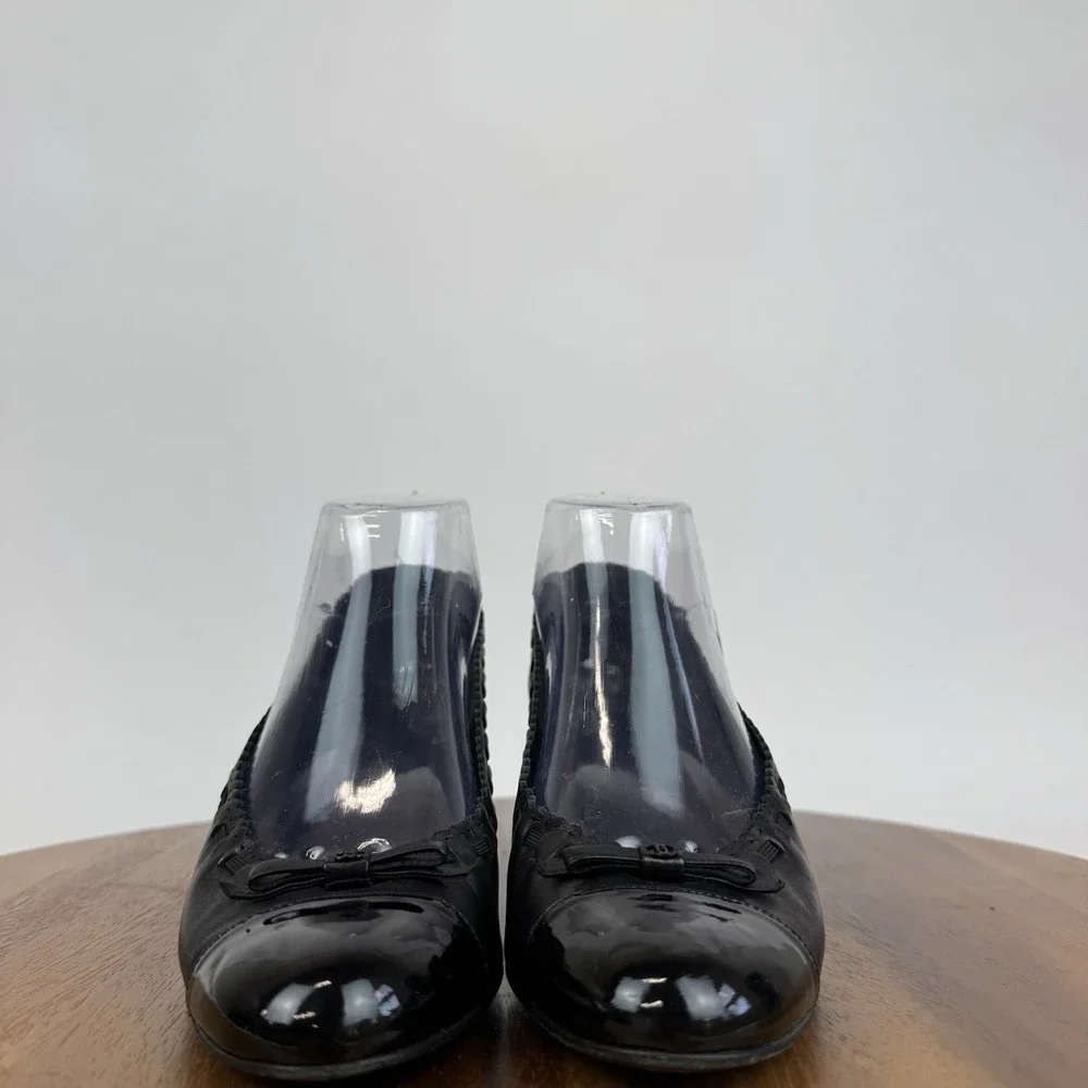 Womens Chanel‎ Black Leather Cap Toe Scalloped Ballet Flat Heels Size EU 37.5